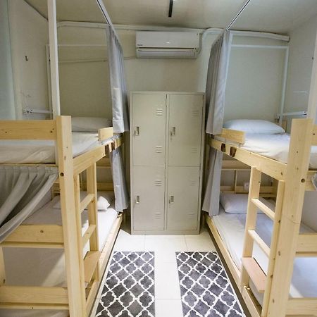 Km Hostel 嘉義市 エクステリア 写真