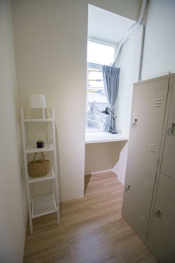 Km Hostel 嘉義市 エクステリア 写真
