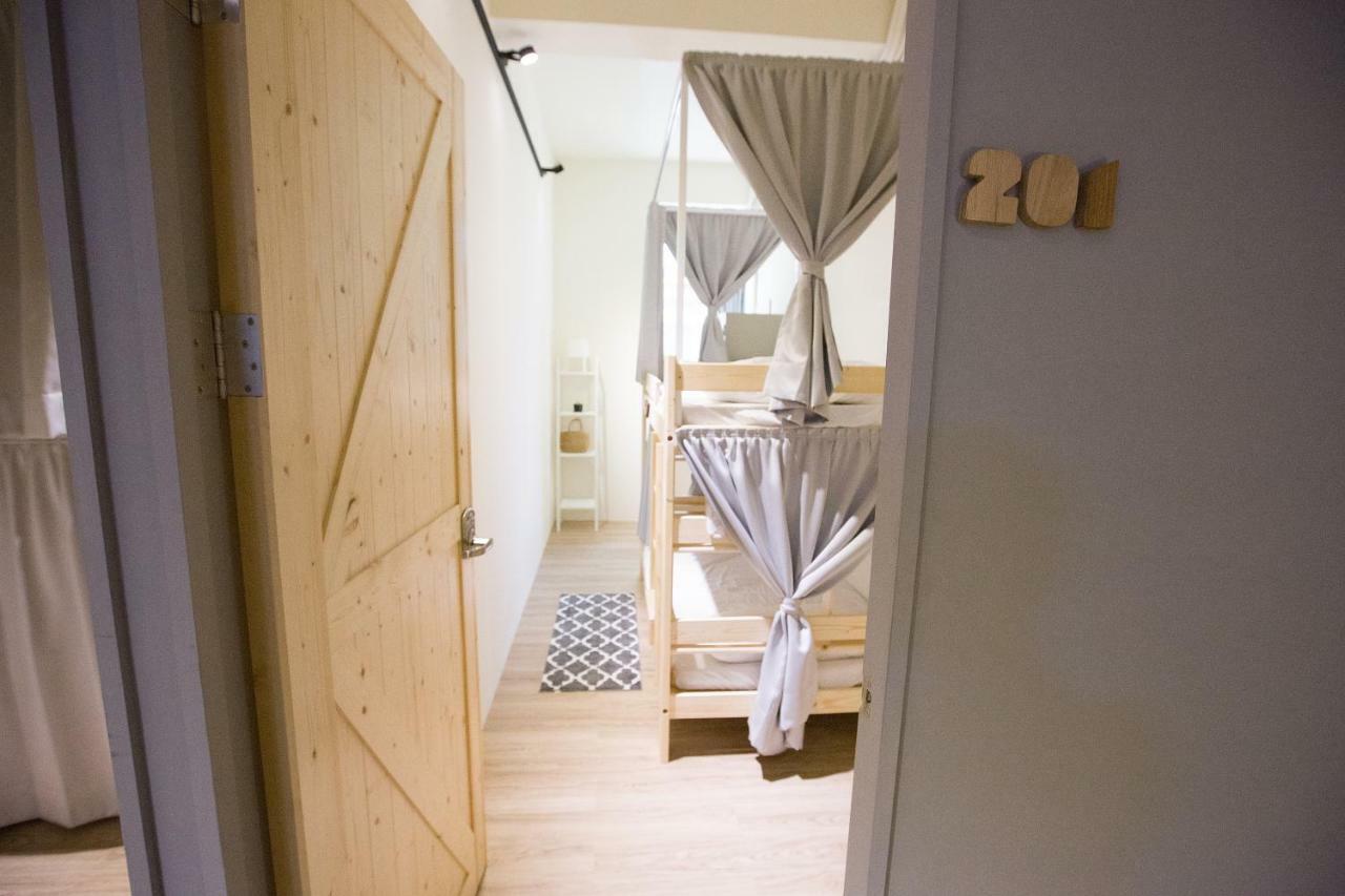 Km Hostel 嘉義市 エクステリア 写真