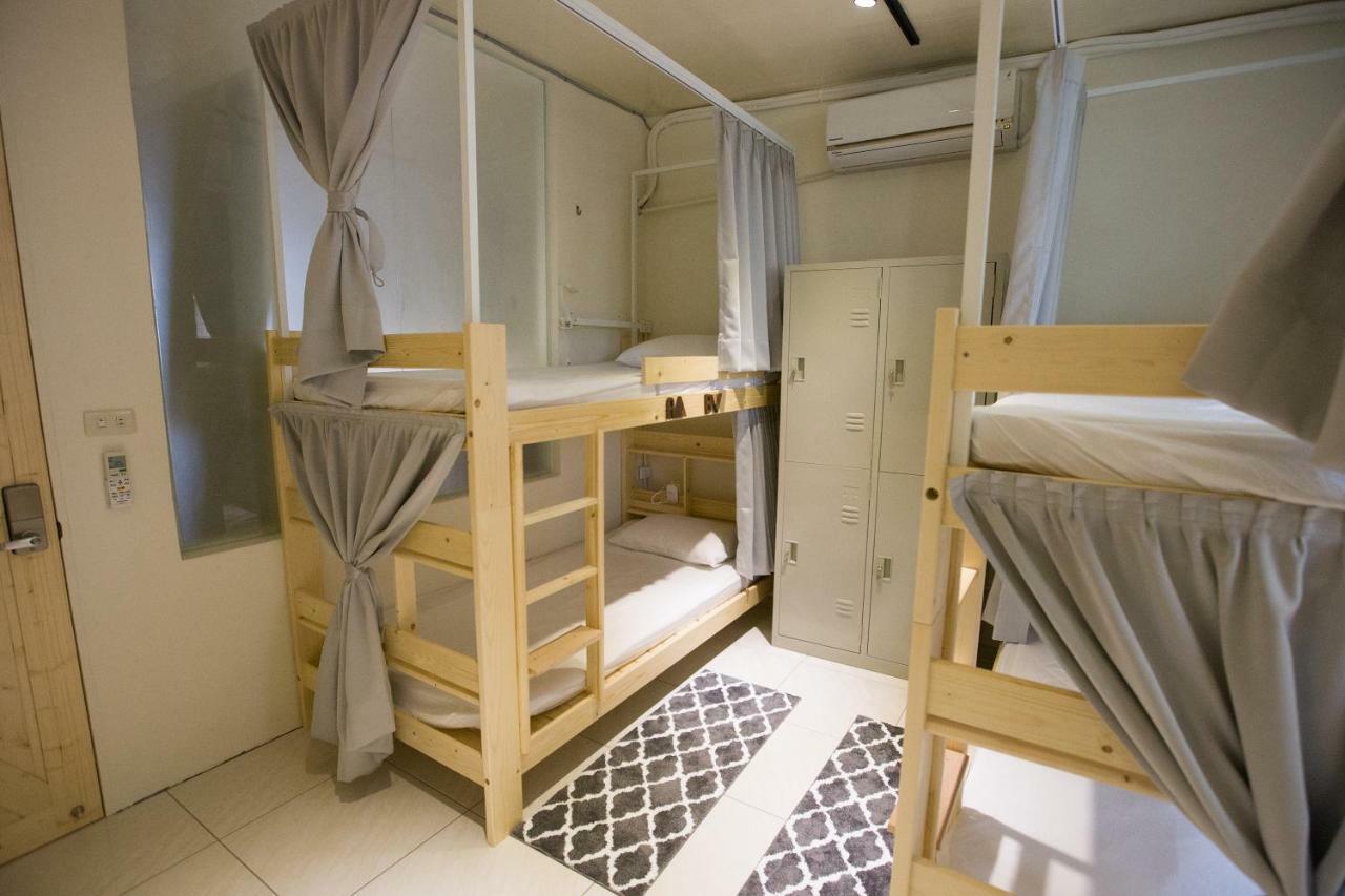 Km Hostel 嘉義市 エクステリア 写真